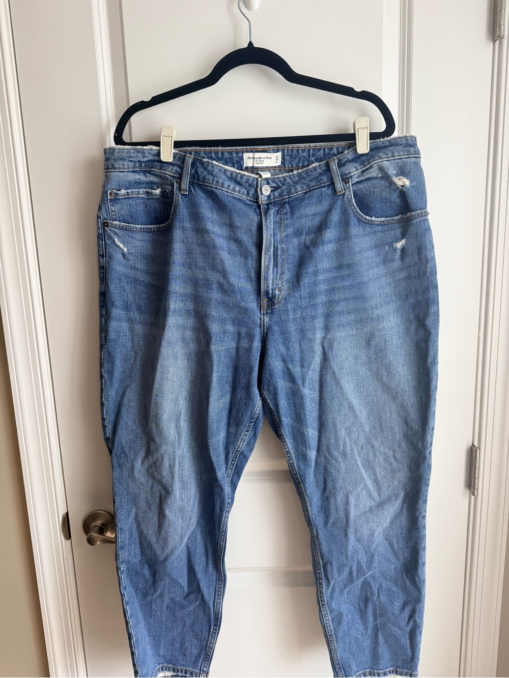 Abercrombie & Fitch Relaxed Light Blue Men's Jeans